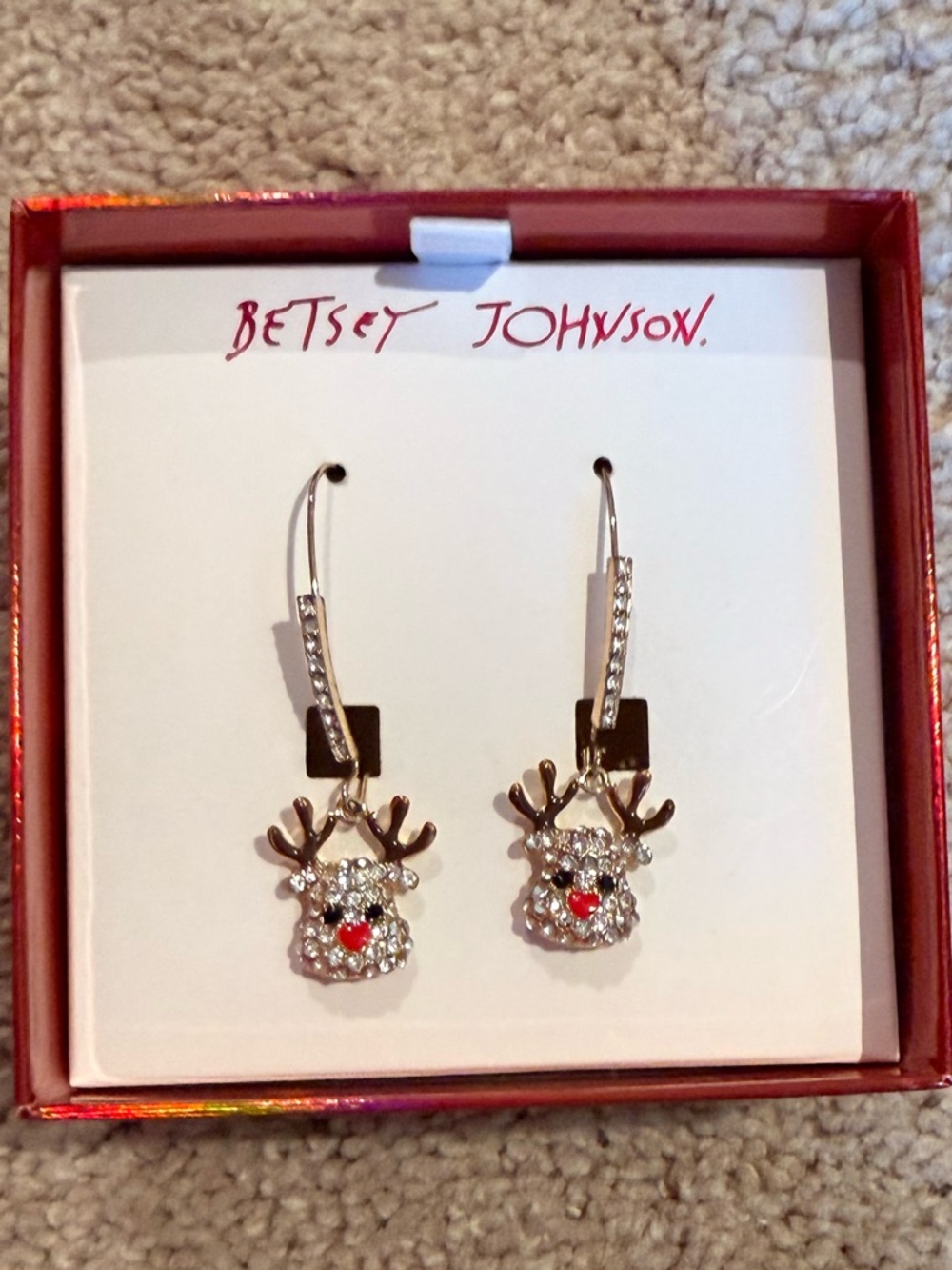 NIB Betsey Johnson Gold Reindeer Drop Earrings with Red Heart Noses